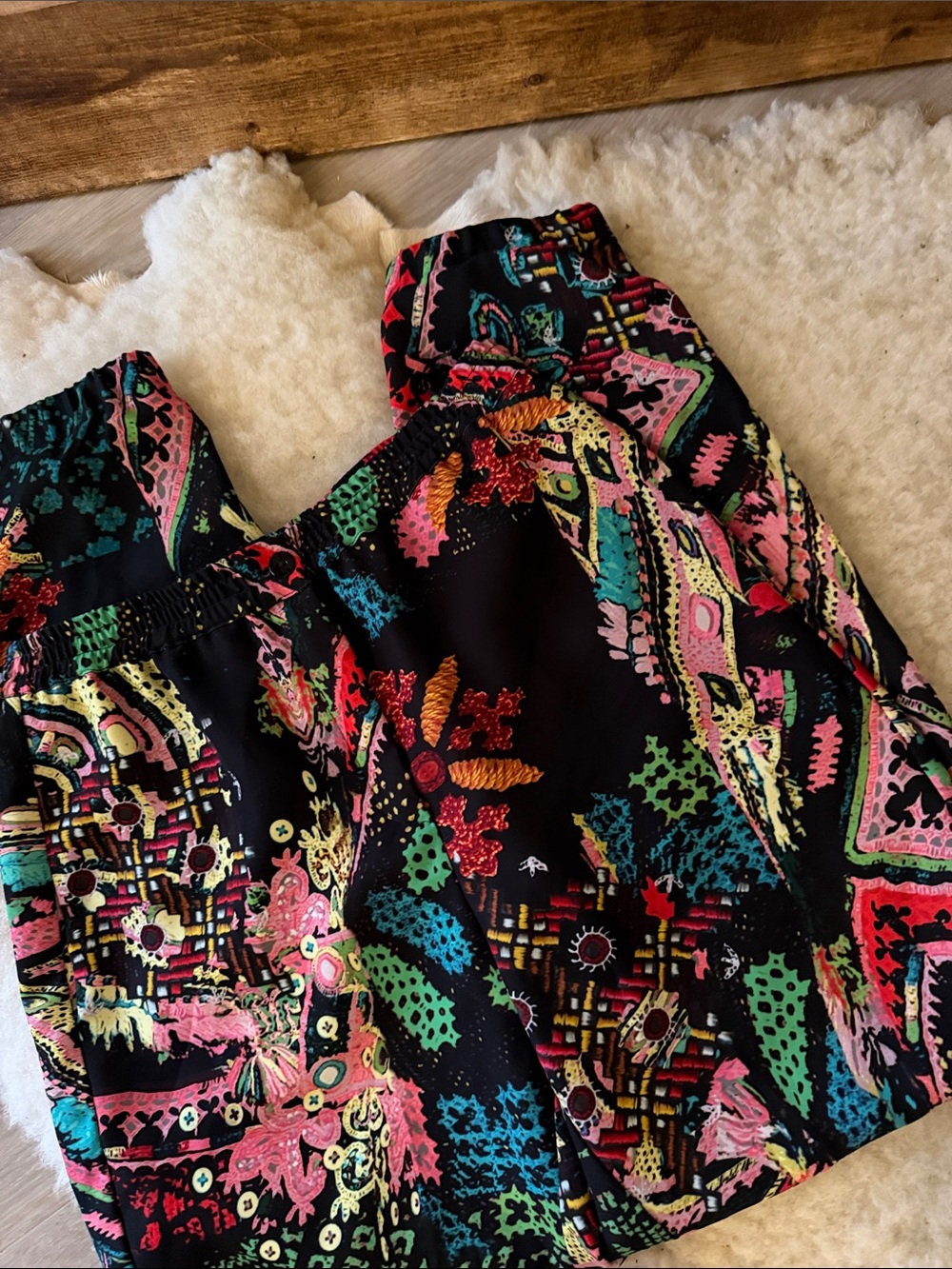 VTG FUZZI print jogger pant✨✨